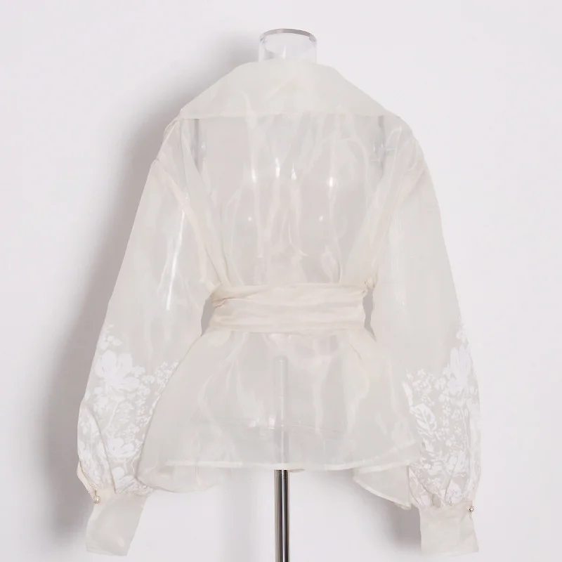 TWOTWINSTYLE Colorblock Patchwork Lace Up Shirts For Women V Neck Lantern Long Sleeve Temperament Blouses Female Fashion Style