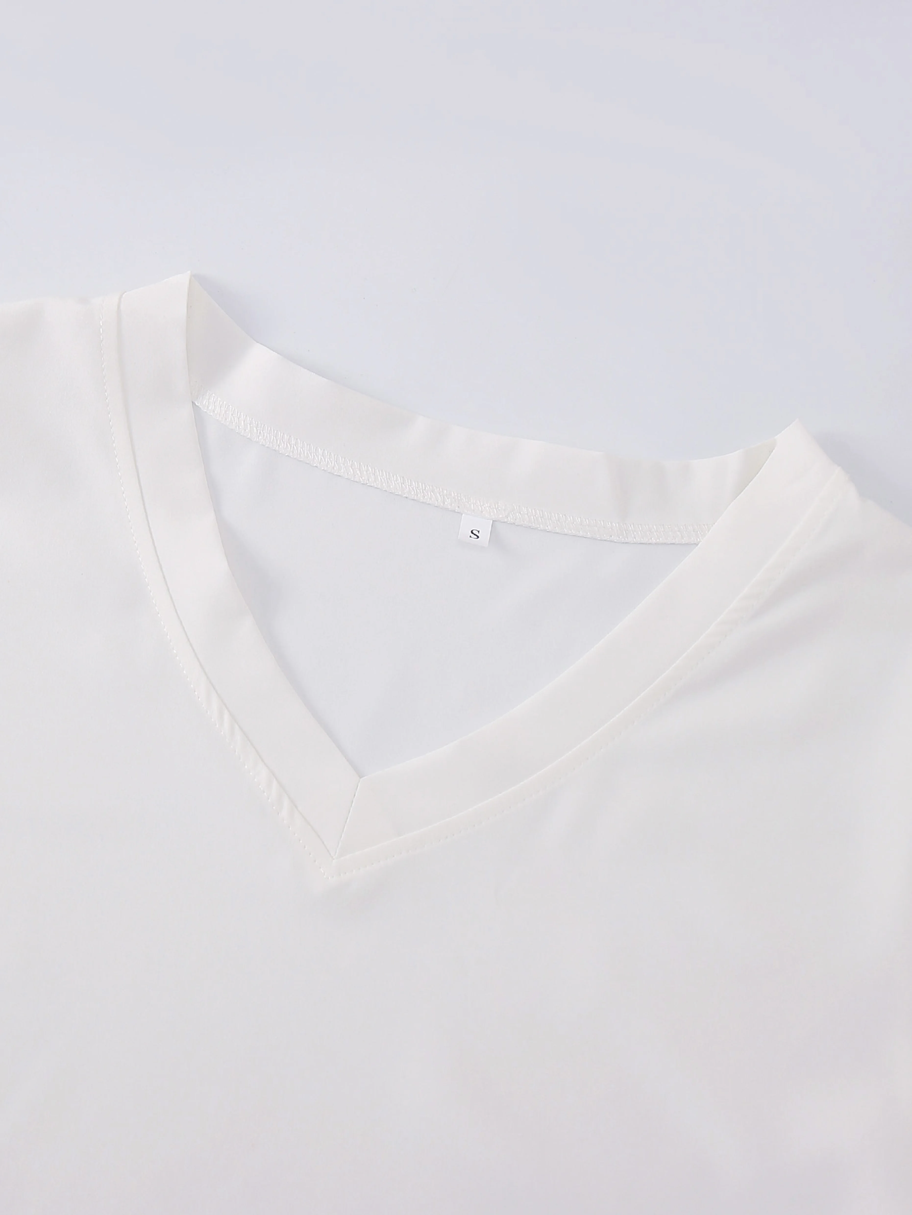 Solid V-Neck Scrub Top Elegant Micro Elasticity Uniform with Patch Pocket Split Short Sleeve Perfect for Women Nurses