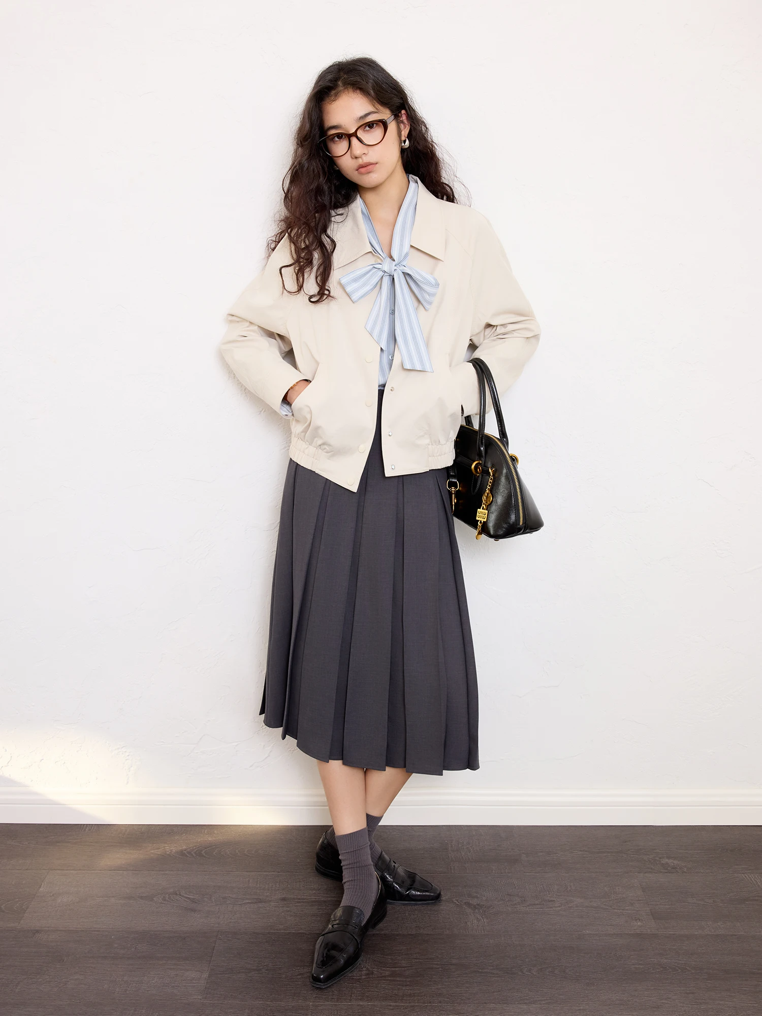 ZIQIAO Petite Size Jacket Short Jacket for Women 2025 Spring New Item Navy Blue Versatile Top Casual Loose Jacket 25ZQ91108