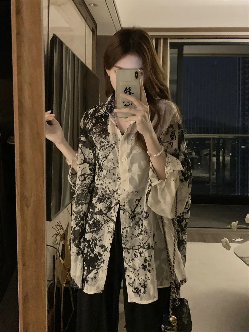 2025 Long Sleeve Shirts Women Loose Tie Dye Gothic Streetwear Casual Tops Woman Blouses Vintage Fashion Design Shirts Female