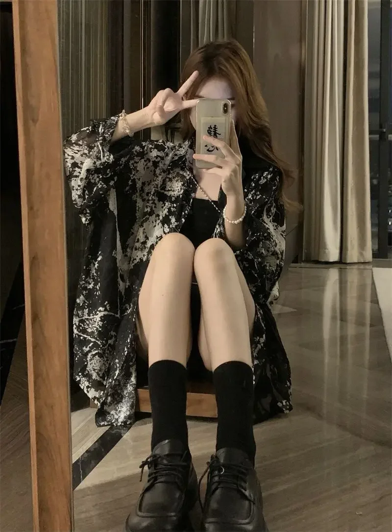2025 Long Sleeve Shirts Women Loose Tie Dye Gothic Streetwear Casual Tops Woman Blouses Vintage Fashion Design Shirts Female