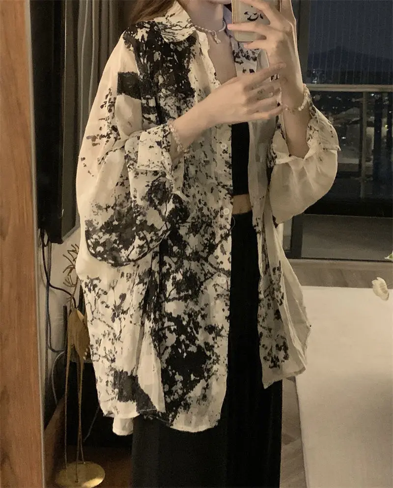 2025 Long Sleeve Shirts Women Loose Tie Dye Gothic Streetwear Casual Tops Woman Blouses Vintage Fashion Design Shirts Female