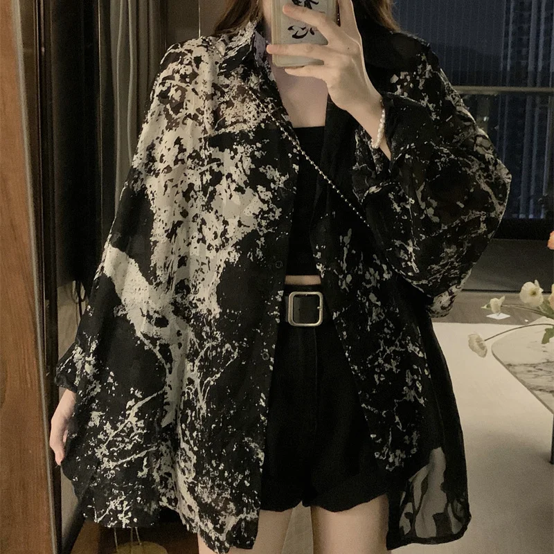 2025 Long Sleeve Shirts Women Loose Tie Dye Gothic Streetwear Casual Tops Woman Blouses Vintage Fashion Design Shirts Female