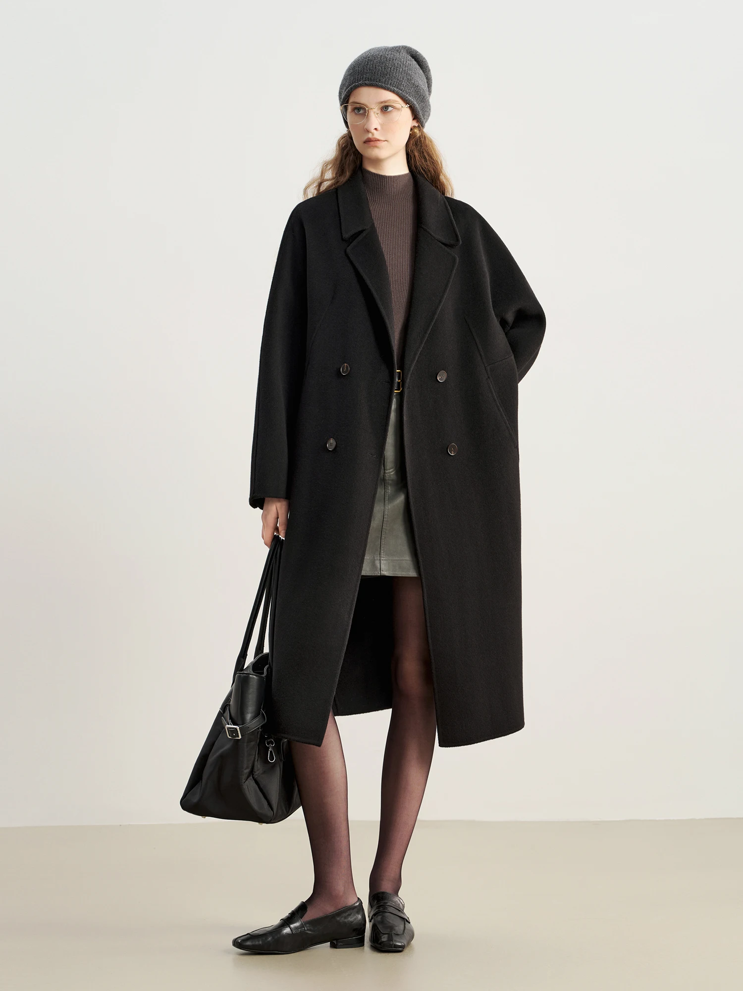 ZIQIAO 2025 Winter Women's Petite Navy Blue Double-Faced Wool Blend Coat with Raglan Sleeve Short Tweed Overcoat for Petite Size