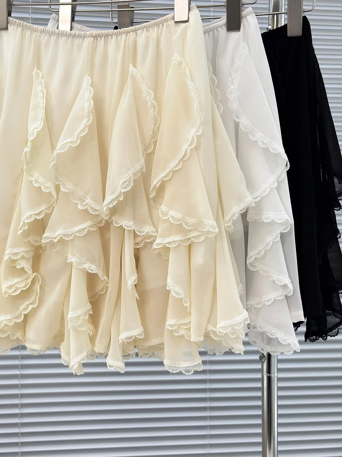 Mini Skirts Women Summer 2025 Chiffon Ruched Skirts Woman Clothing 2000s Clothes Y2k Kawaii Black Lace Skirts Kawaii White