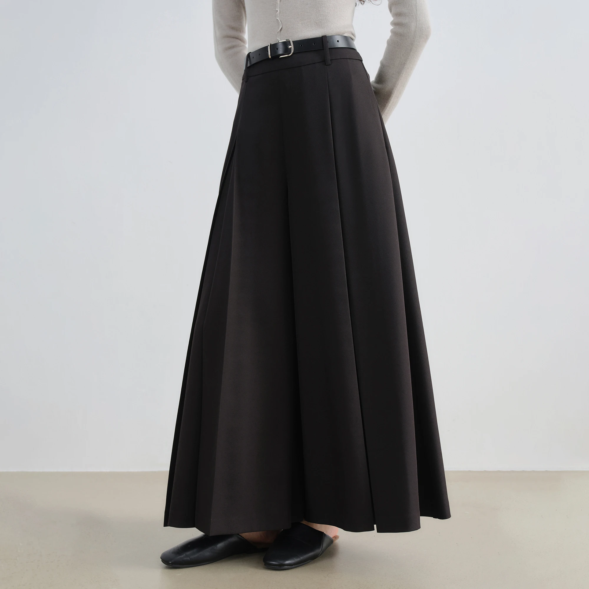 ZIQIAO Gray Airy Long Skirt Pants Women 2025 Autumn New Wide-leg Pants Drape Casual Pants 25ZQ93119