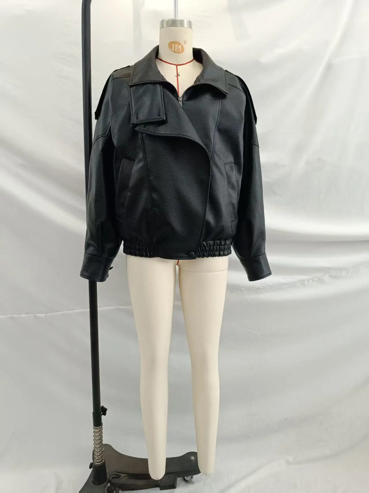 Women's Autumn Fashion Standing Collar Leather Jackets Windproof Loose Fold Coats Vintage Style High Street Outdoors Clothes