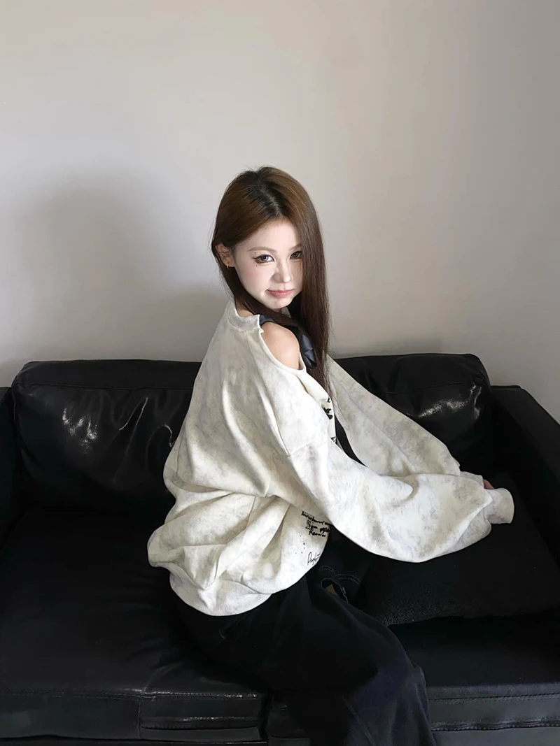Streetwear Vintage Women Sweatshirts Cut Out Off Shoulder Lace Up Bow Autumn Pullovers Butterfly Print American Loose New Tops