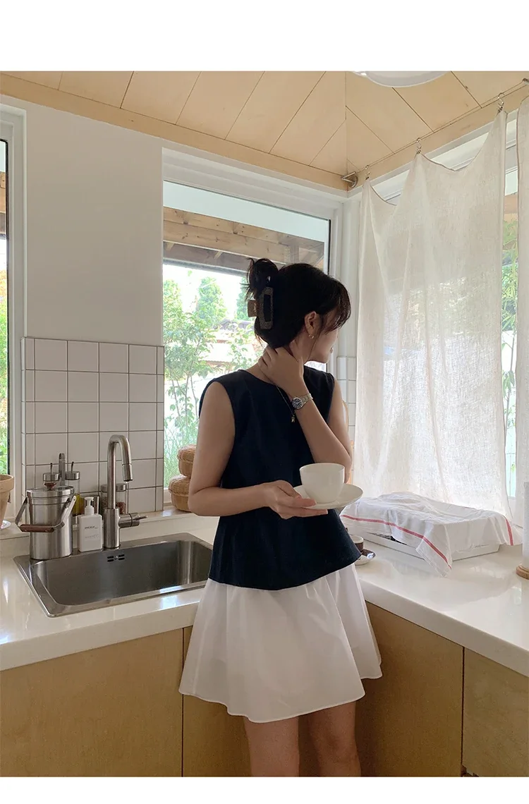 Cotton Linen Summer Hot Tops For Women Casual Sleeveless Back Button Up Korean Harajuku Tank Top Women Vintage Clothes
