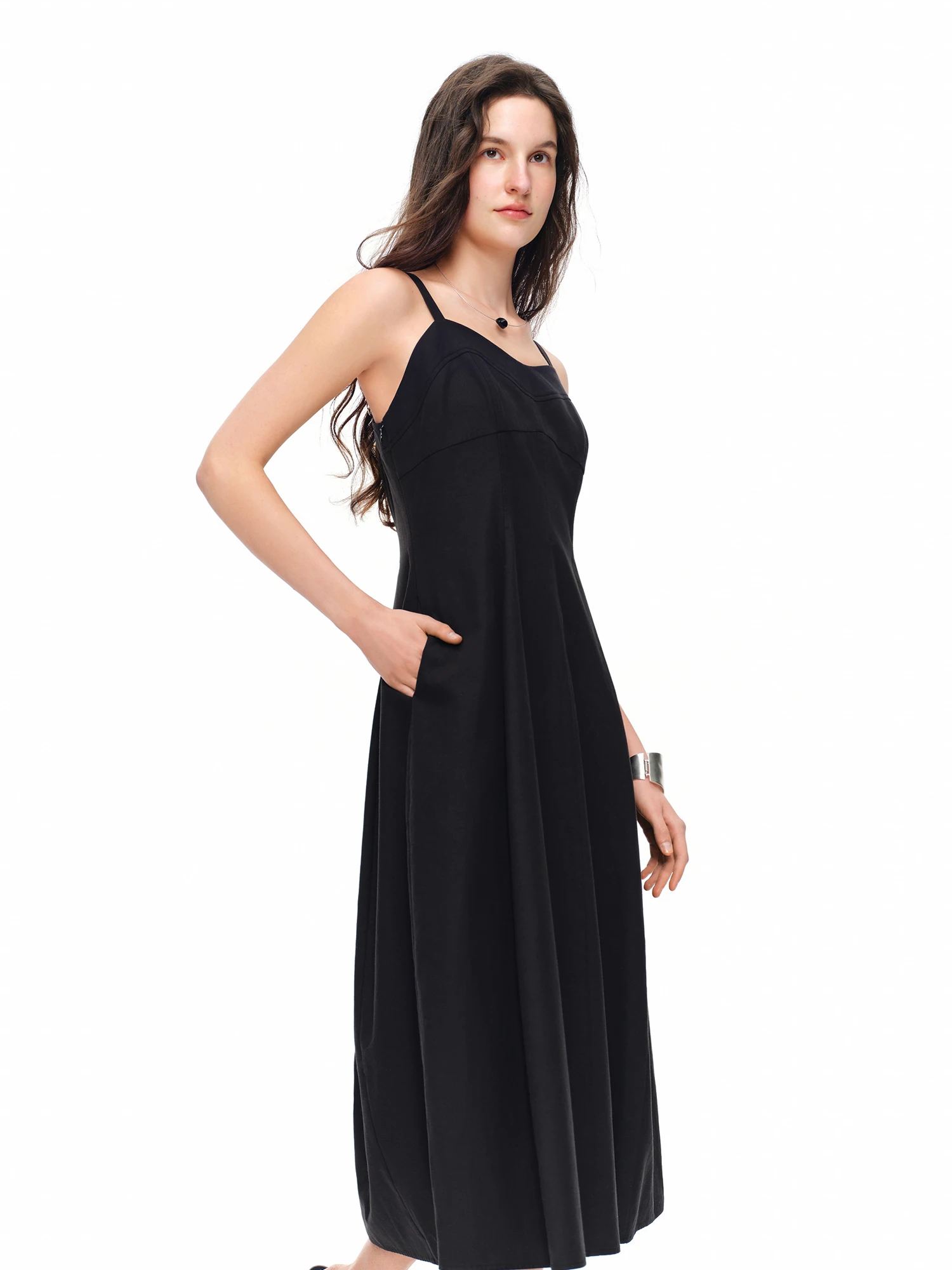 DUSHU 2026 Summer Women's French-Inspired Minimalist Spaghetti Strap Dress Bloom Hem - Casual Style for Daily Summer Outings