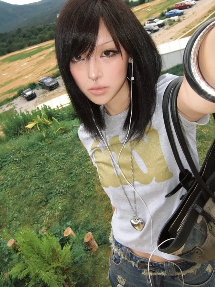 Tonngirls Y2k Japanese Print Bubble Letter Tee Short Sleeve T-shirt Women Aesthetic 2000s Vintage Crop Tops Streetwear Tshirts