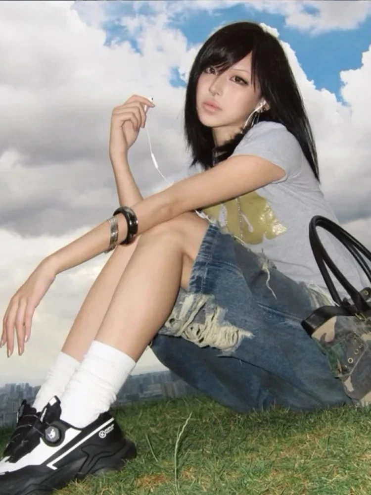 Tonngirls Y2k Japanese Print Bubble Letter Tee Short Sleeve T-shirt Women Aesthetic 2000s Vintage Crop Tops Streetwear Tshirts
