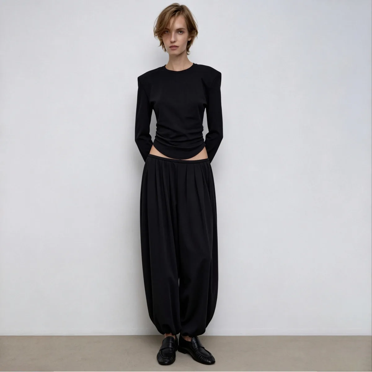 IG Women 2 Piece Matching Outfit Structured Shoulder Curved Hem Long Sleeve Top High Waist Pleated Wide Leg Pants Solid Black