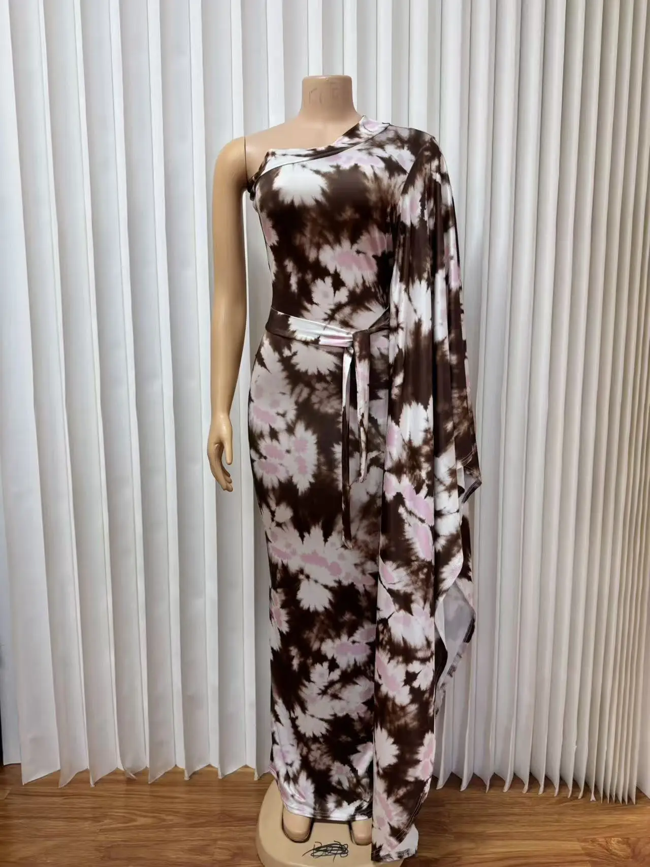 HLJ Women Floral Print One Flare Sleeve Maxi Dress Tie-dye Patchwork Mock Neck Belted Bodycon Dresses Female Party Clubwear New