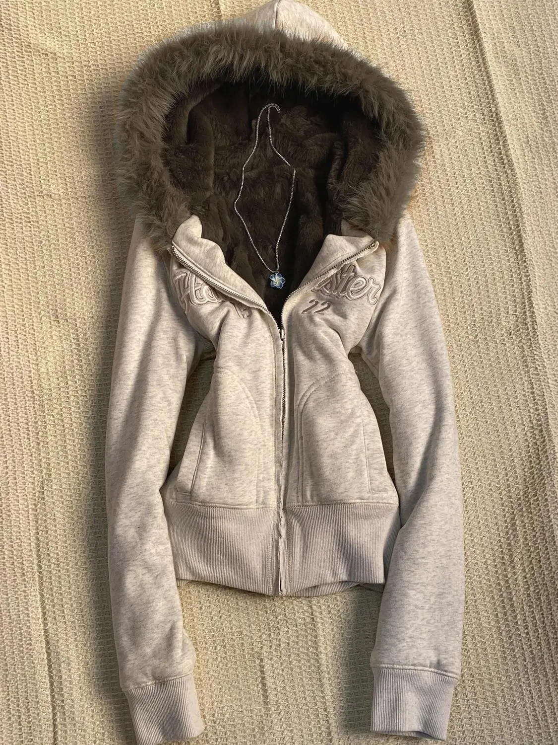 American Y2k Embroidered Fur Collar Hooded Sweatshirt for Women 2026 Autumn Winter New Retro Streetwear Women's Zip Up Hoodie