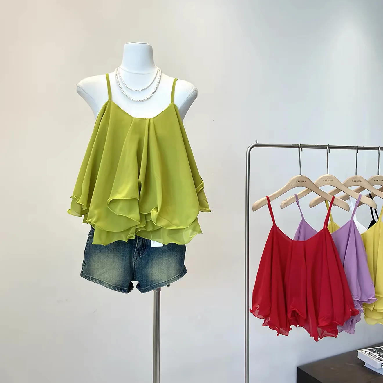 Korean Fashion Lightweight Chiffon Spaghetti Strap Crop Top Women's Summer Ruffled Flowy Cami Casual Daily Party Tanks