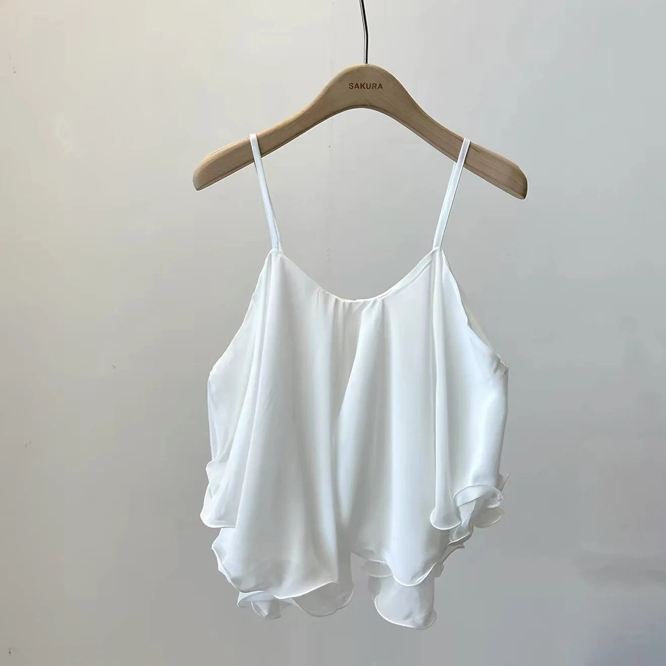 Korean Fashion Lightweight Chiffon Spaghetti Strap Crop Top Women's Summer Ruffled Flowy Cami Casual Daily Party Tanks