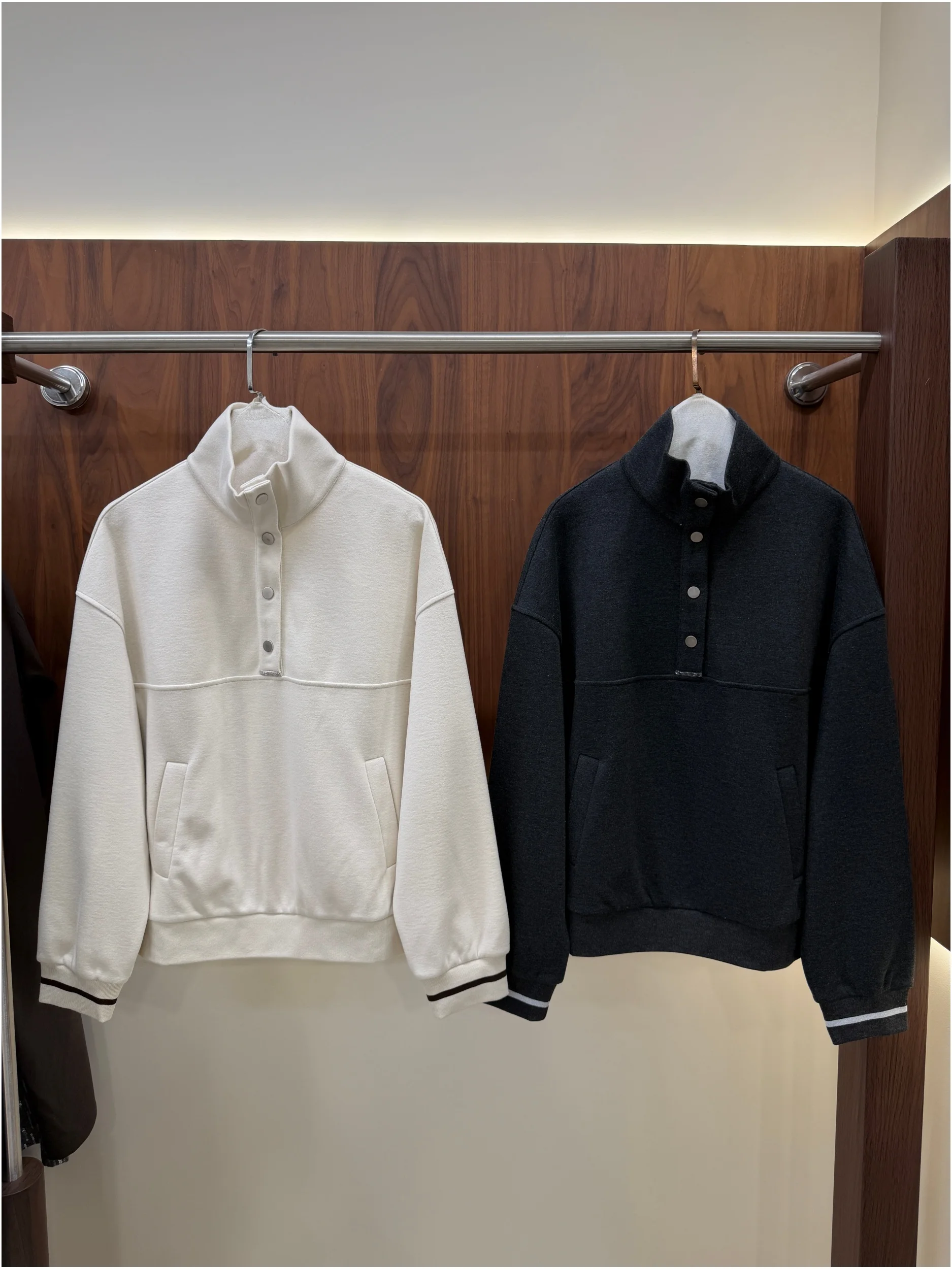 2026 Autumn Women's Sweatshirt Set for : Mock-Neck Pullover and Wide-Leg Pants