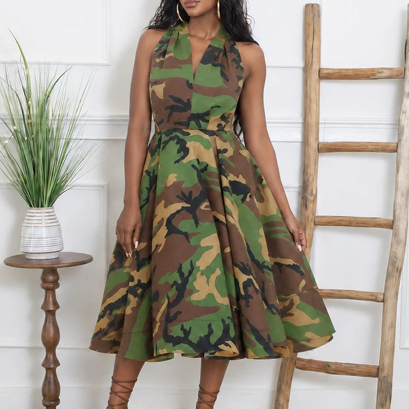 Vintage Camouflage Print Loose Long Dress Women's Casual Halter High Waist Hem A-Line Dress Summer Sleeveless Pocket Party Dress