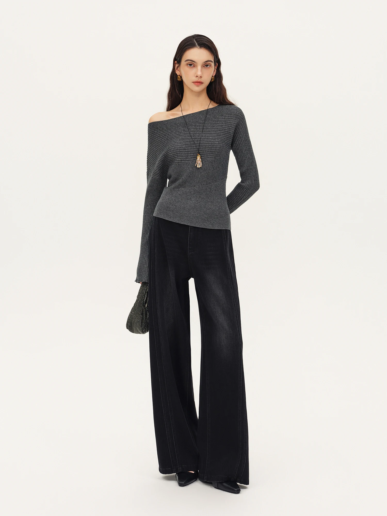 ZIQIAO Women's 2026 Autumn New Style Off-Shoulder Wool Knit Sweater Slimming Waist Long Sleeve Basics Simple Solid