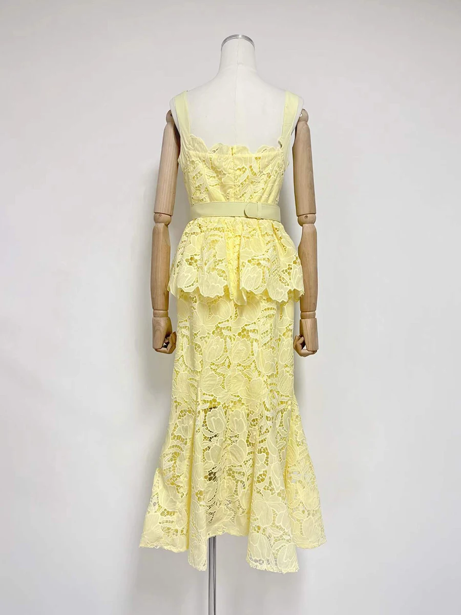 TWOTWINSTYLE Lace Spliced Belt Elegant Midi Dress for Women Square Neck Sleeveless Patchwork Zipper Ruffle Dresses Female New