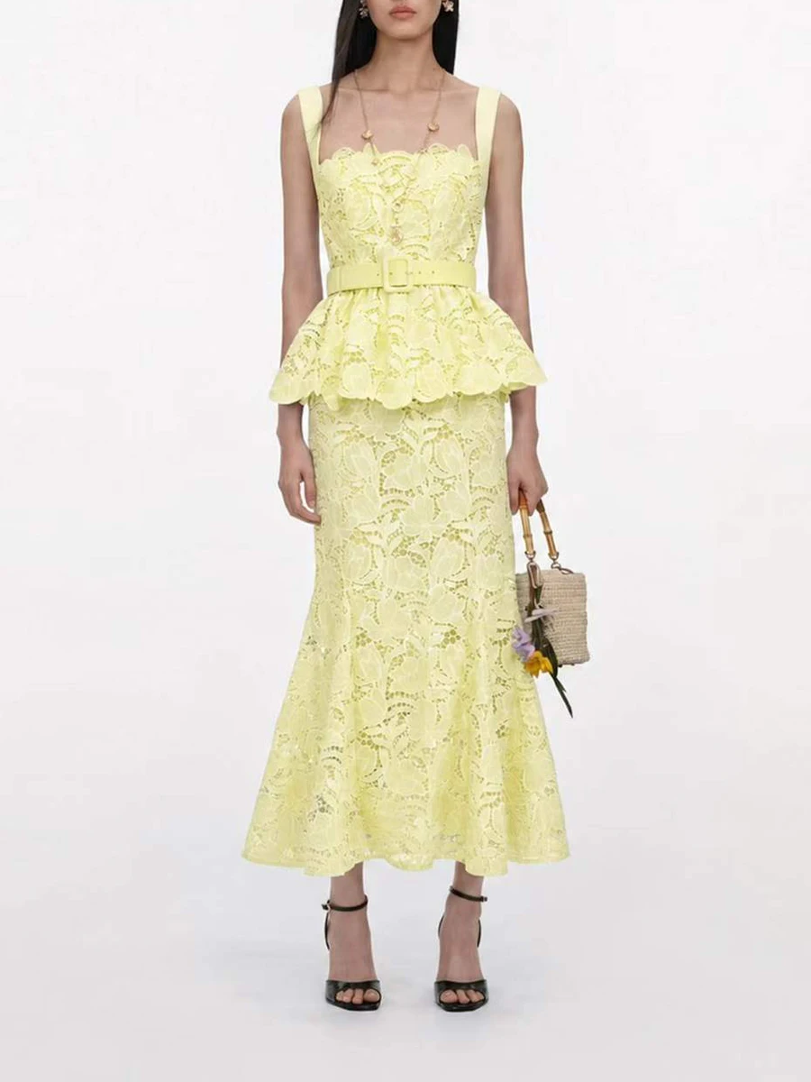 TWOTWINSTYLE Lace Spliced Belt Elegant Midi Dress for Women Square Neck Sleeveless Patchwork Zipper Ruffle Dresses Female New