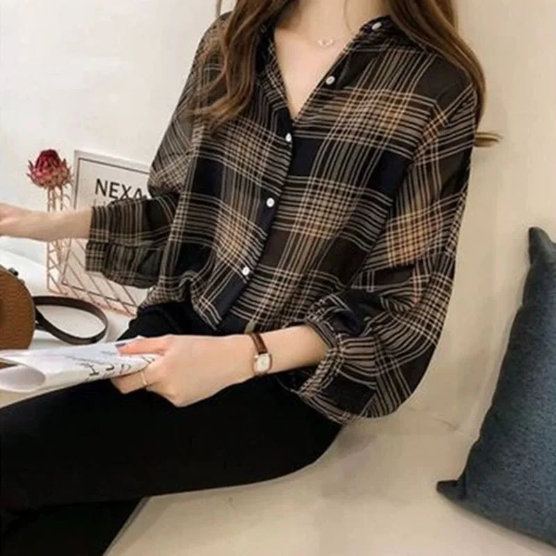 Autumn New Large Size Plaid Blouse Female Vintage Streetwear Loose Thin Out Wear Chiffon Shirts Chic Lantern Sleeve Casual Shirt