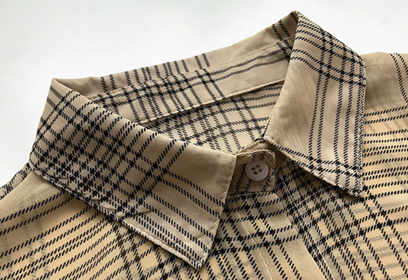Autumn New Large Size Plaid Blouse Female Vintage Streetwear Loose Thin Out Wear Chiffon Shirts Chic Lantern Sleeve Casual Shirt