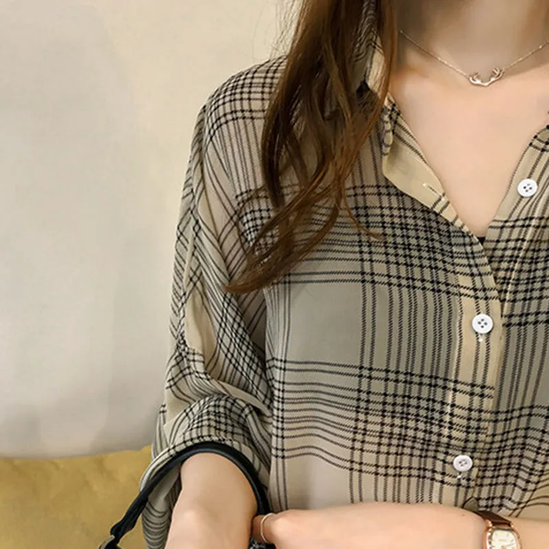 Autumn New Large Size Plaid Blouse Female Vintage Streetwear Loose Thin Out Wear Chiffon Shirts Chic Lantern Sleeve Casual Shirt