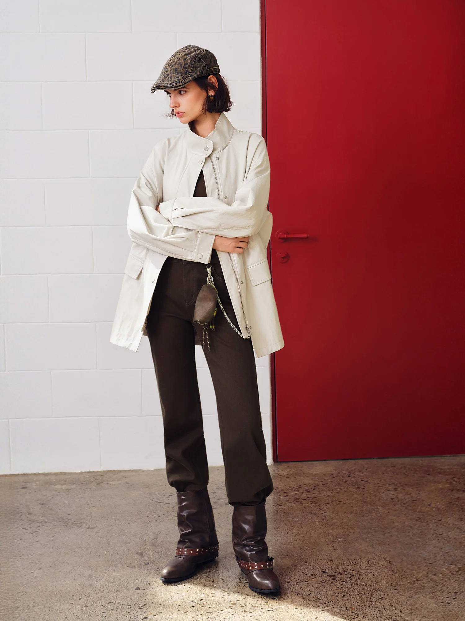 ZIQIAO 2026 Autumn Women White PU Leather Jacket H-Line Stand Collar Waist Cinching Utility Casual Streetwear Outerwear New Coat