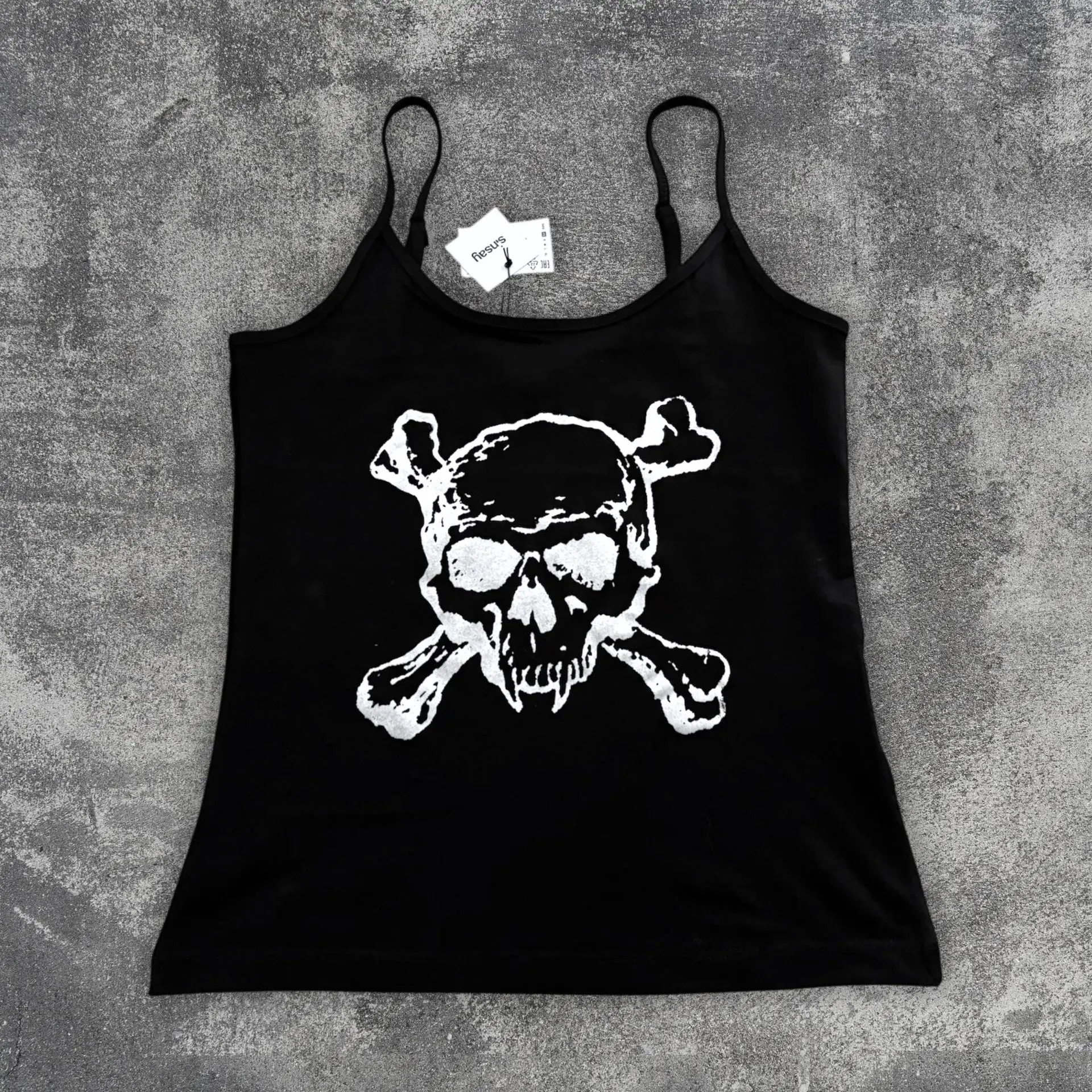 Women Gothic Skull Crossbones Print Cami Tank Top, Y2K Alt Subculture Sleeveless Spaghetti Strap Slim Camisole Summer Inner