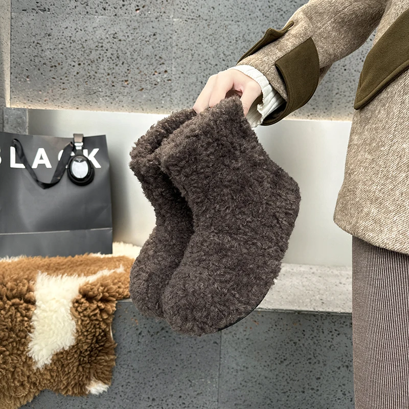 AIIYUQI Women's Snow Boots With Invisible 8CM Height Increase 2026 Winter New Plush Short Boots Furry Warm Women's Ankle Boots