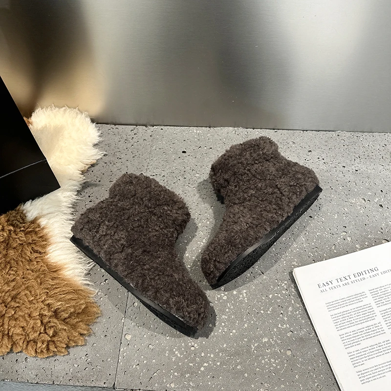 AIIYUQI Women's Snow Boots With Invisible 8CM Height Increase 2026 Winter New Plush Short Boots Furry Warm Women's Ankle Boots