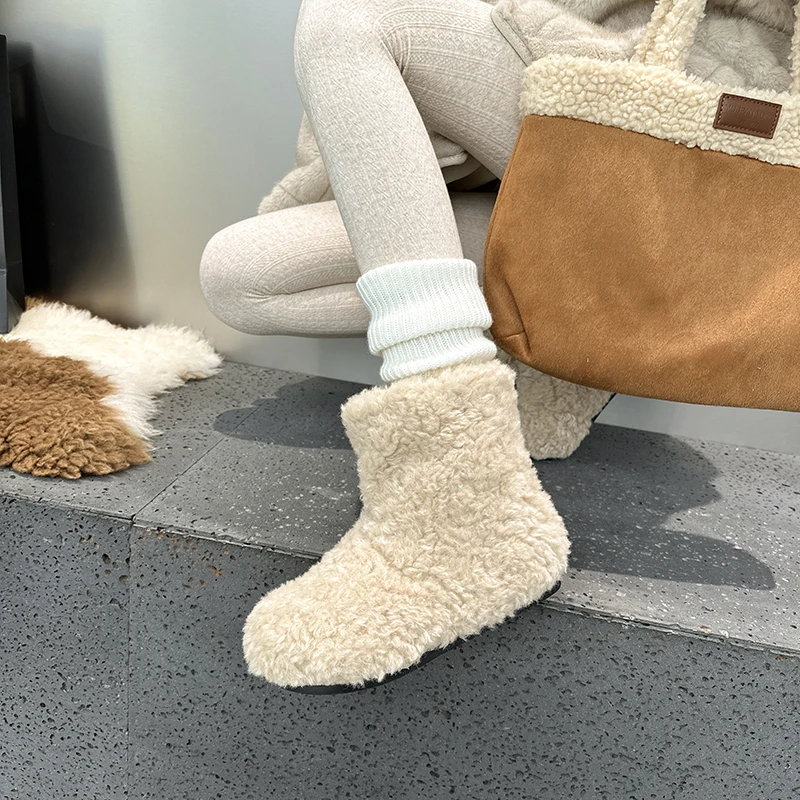 AIIYUQI Women's Snow Boots With Invisible 8CM Height Increase 2026 Winter New Plush Short Boots Furry Warm Women's Ankle Boots