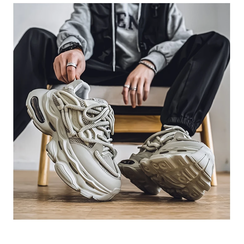 Men's Chunky Casual Sneakers Four Seasons Breathable Lightweight Outdoor Running Shoes Fashion Youth Soft-Sole Speed Sports Shoe
