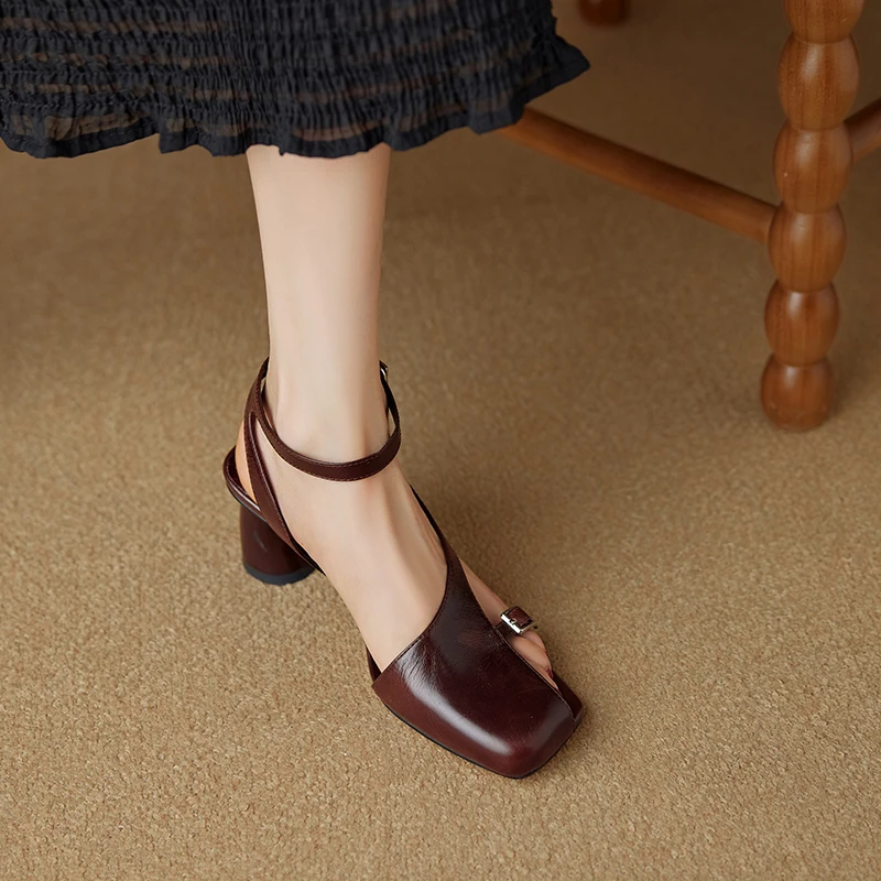 NEW Summer Women Sandals Split Leather Shoes for Women Square Toe Kitten Heel Shoe Narrow Band Bcukle Strap Shoes Modern Sandals