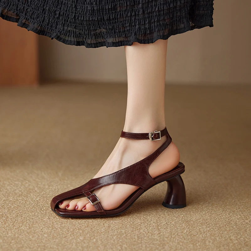 NEW Summer Women Sandals Split Leather Shoes for Women Square Toe Kitten Heel Shoe Narrow Band Bcukle Strap Shoes Modern Sandals
