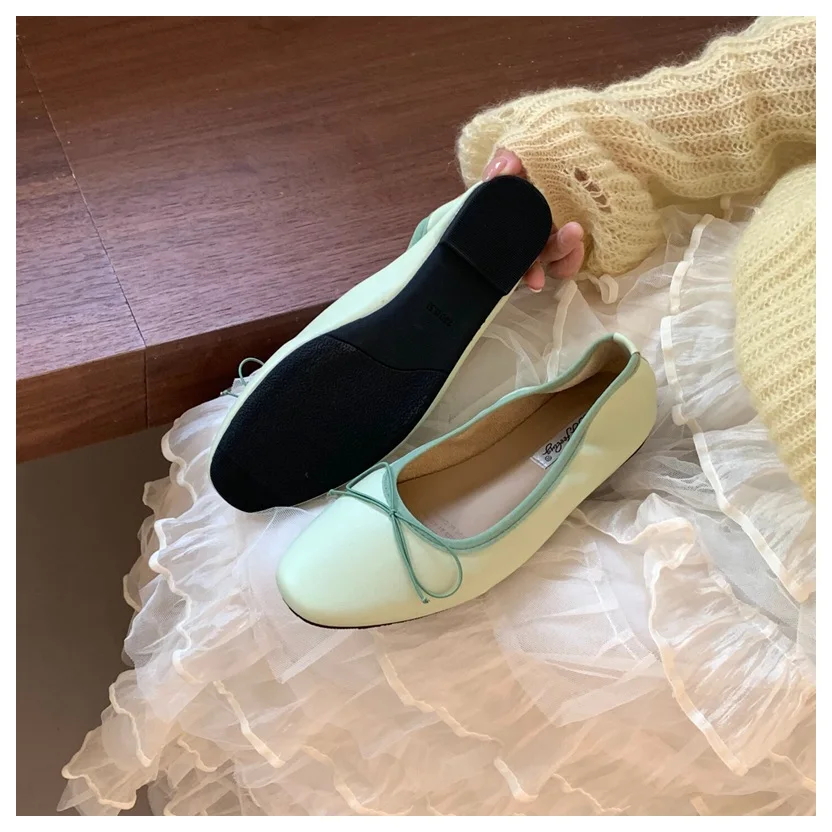 2026 Spring Round Toe Flat Casual Shoes Women Flats Ballet Female Ballerina Soft Moccasins Female Bow Knot Shallow Classic Mujer