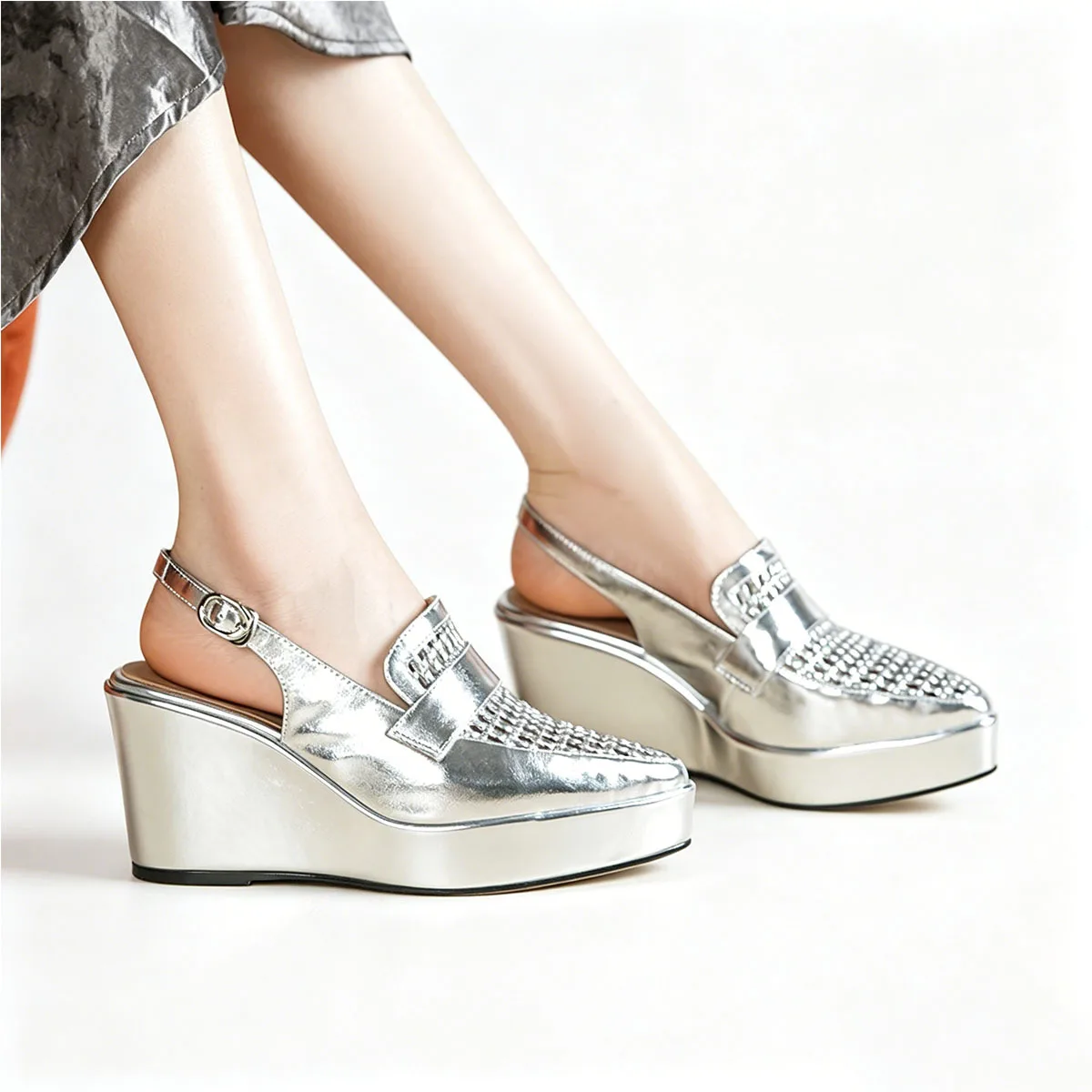 Summer Vacation Style Silver Cowhide Hollow Wedge Sandals Square Head Thick Sole One-Button Sandals Muffin Bottom Beach Shoes