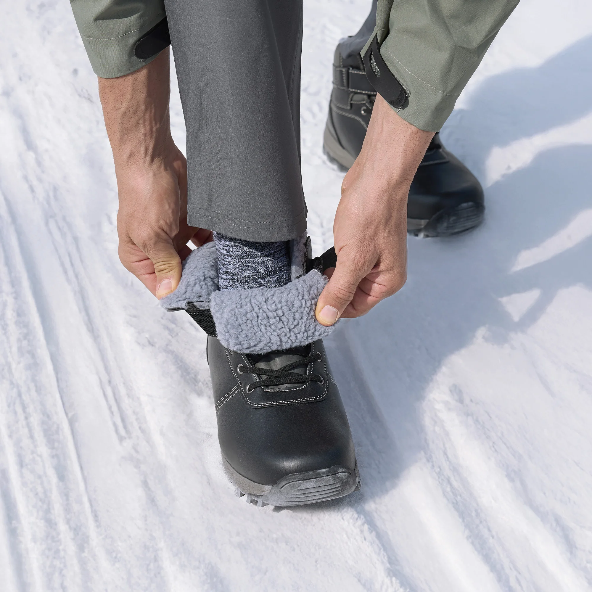 Fittington Men's Hiking Boots Wide Warm Fur Lined Winter Snow Boot Non-slip Outdoor Ankle High-top Trekking Shoes Waterproof