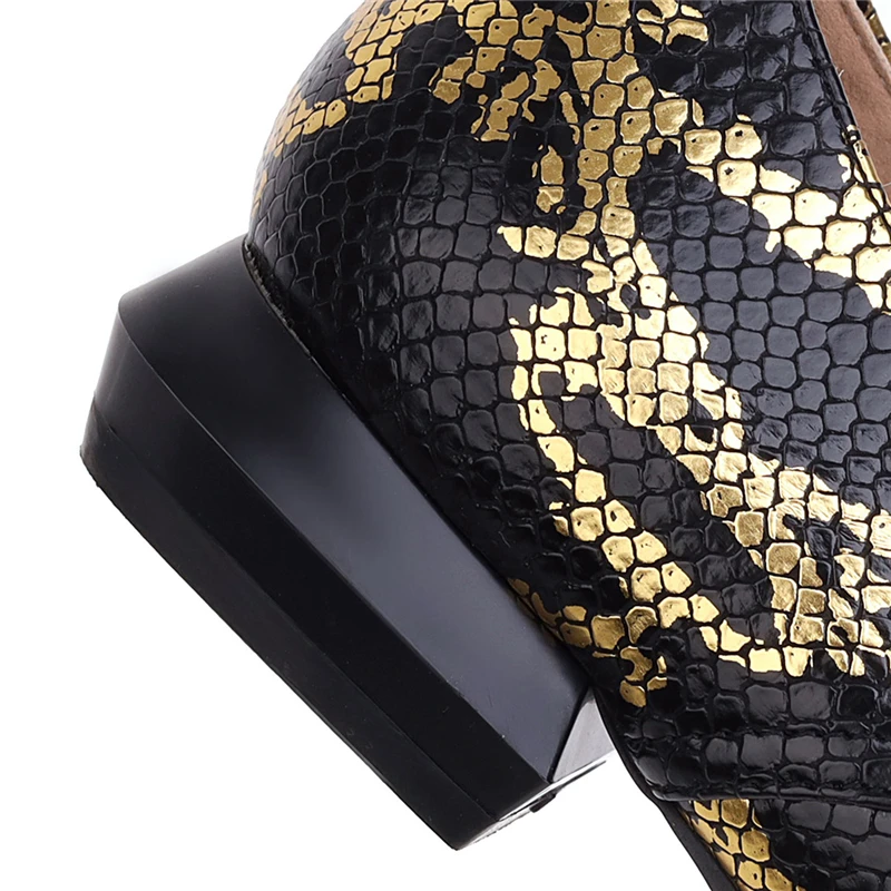 Snake Print Women Loafers Shoes Casual Low Heels Fashion Lace-up Boat Shoes Lady Sexy Pointed Snake EURO Style Oxford Shoes