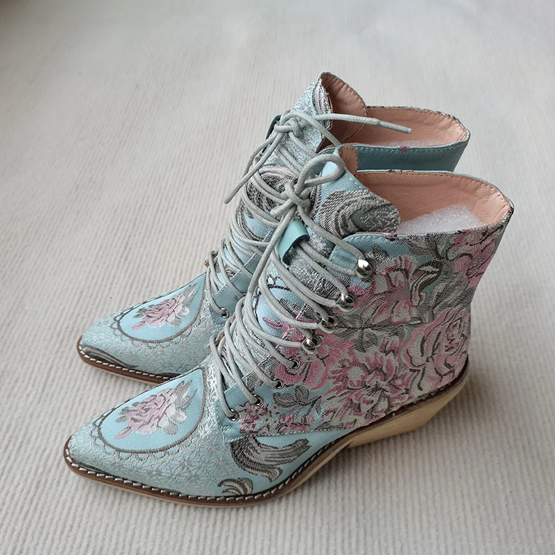Women ankle boots plus size 23-26.5cm women shoes Chinese style embroidered flowers blue boots Flower women boots 4 colors