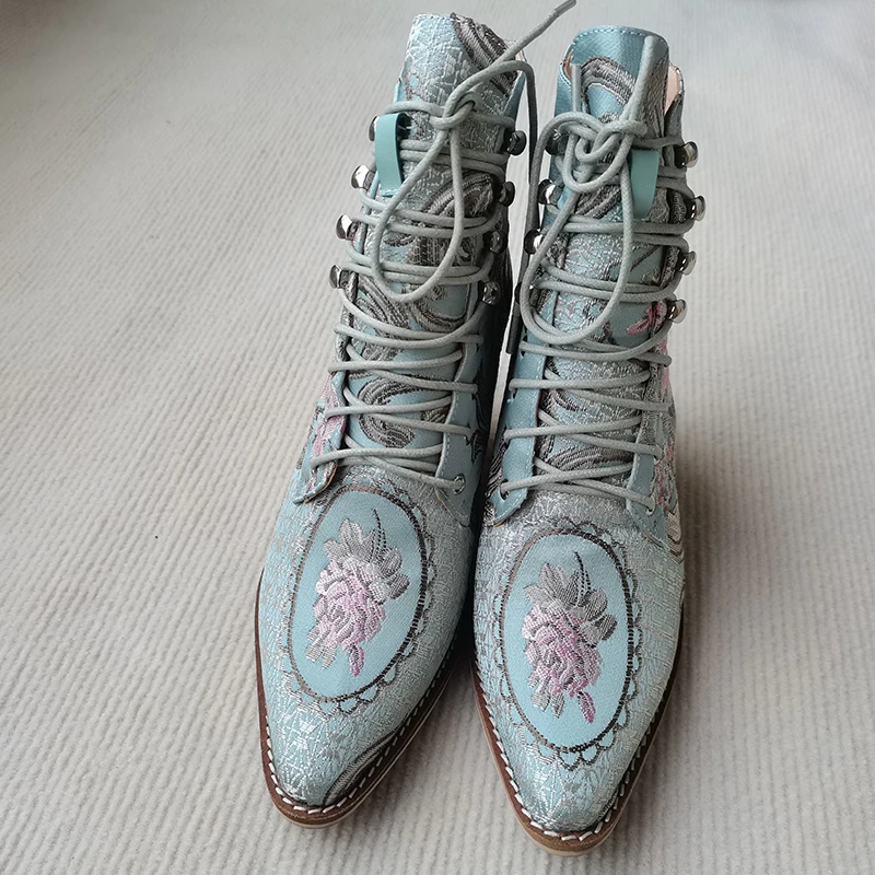 Women ankle boots plus size 23-26.5cm women shoes Chinese style embroidered flowers blue boots Flower women boots 4 colors