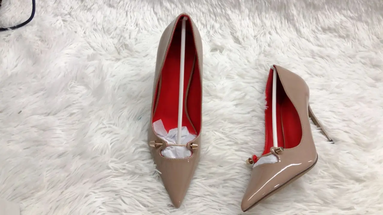 V-Cut Stiletto Heels Shallow Women's Pumps Pink Satin Platform Peep Toe Pumps Summer 2026 New Evening Dress Shoes Luxury Solid