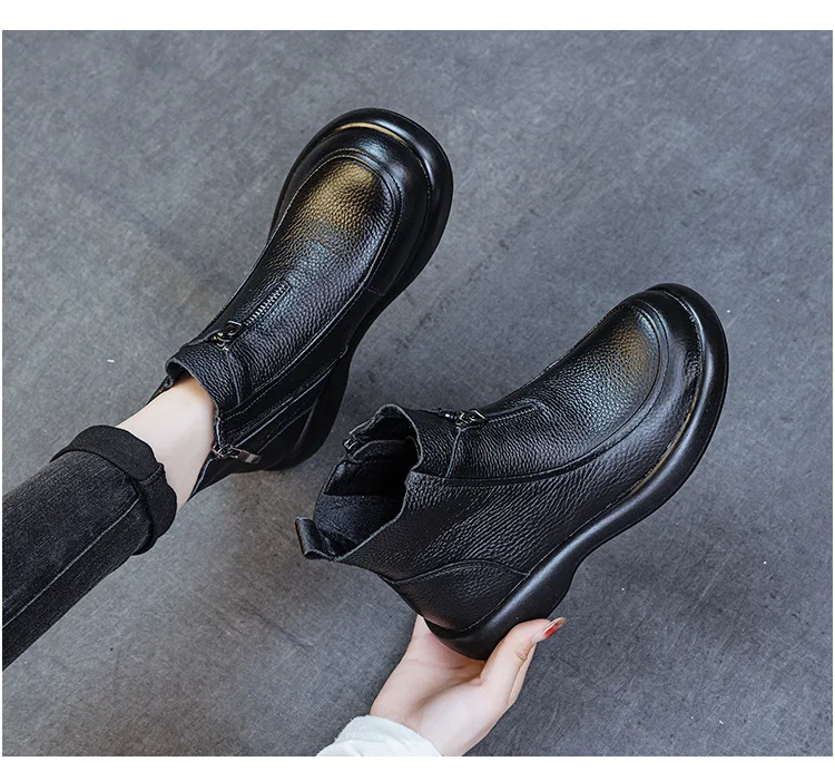 ZXRYXGS 2025 Autumn Winter Boots Women's Genuine Leather Boots Flat Heel Soft Sole Non-Slip Comfortable Short Boots Trendy Shoes
