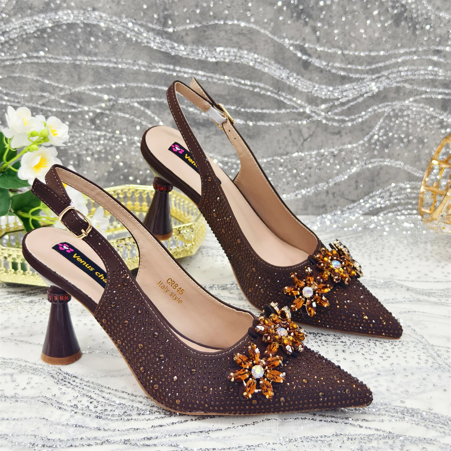 2025 Pointed Toe High Heels Shoes and Bags Set With Rhinestone for Women Wedding Party Elegant Luxury Fashion in Sky Blue