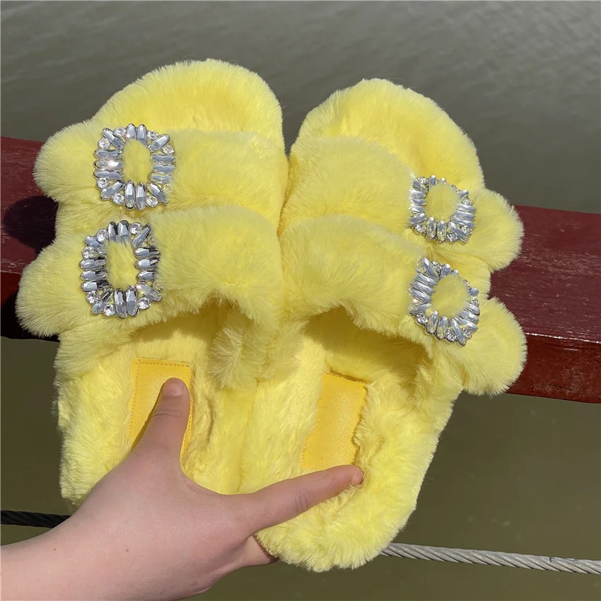 Women's Plush Slippers 2025 New Women's Winter Home Soft Plush Slippers Home Flat Indoor Shoes Ladies Flip-Flops