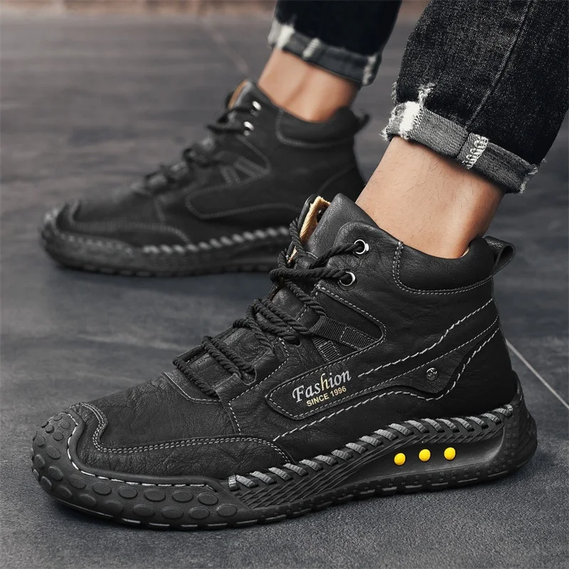 Men's Hand-Stitched Fashion Boots, Retro Lace-Up Mid-High Casual Shoes, Suitable for Spring and Autumn Daily Wear, Outdoor Hiking Boots, Comfortable Large-Size Men's Shoes