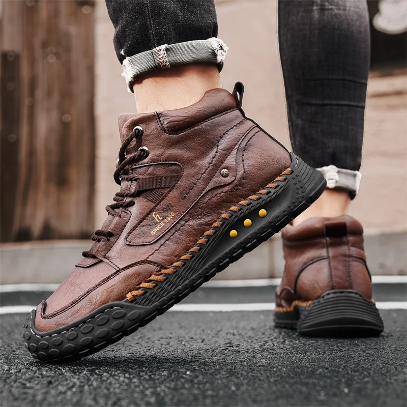 Men's Hand-Stitched Fashion Boots, Retro Lace-Up Mid-High Casual Shoes, Suitable for Spring and Autumn Daily Wear, Outdoor Hiking Boots, Comfortable Large-Size Men's Shoes