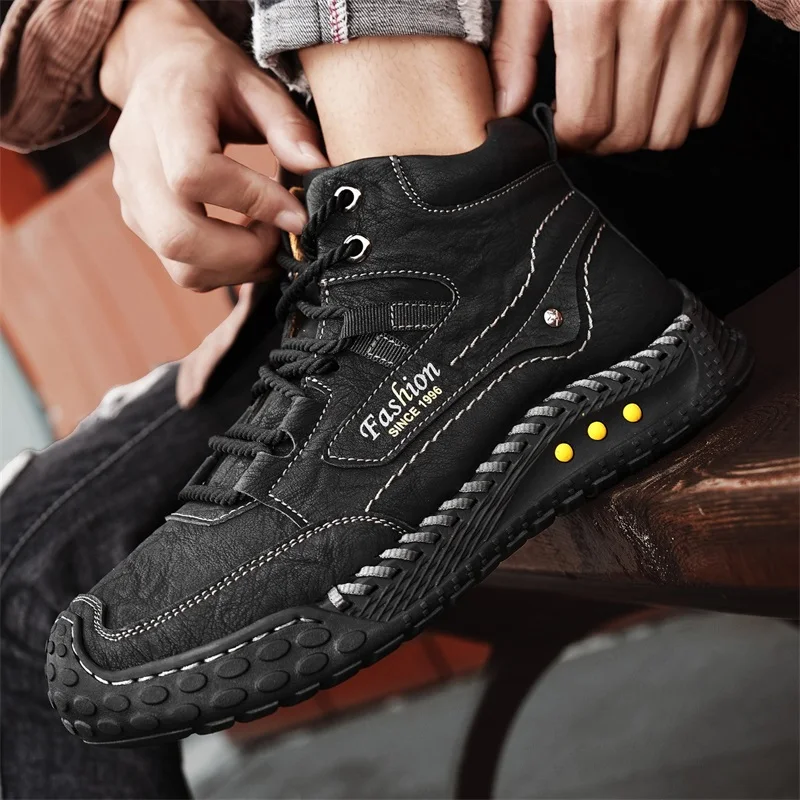 Men's Hand-Stitched Fashion Boots, Retro Lace-Up Mid-High Casual Shoes, Suitable for Spring and Autumn Daily Wear, Outdoor Hiking Boots, Comfortable Large-Size Men's Shoes